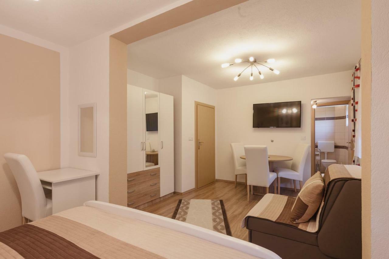 Iris Room & Apartment Slunj Extérieur photo
