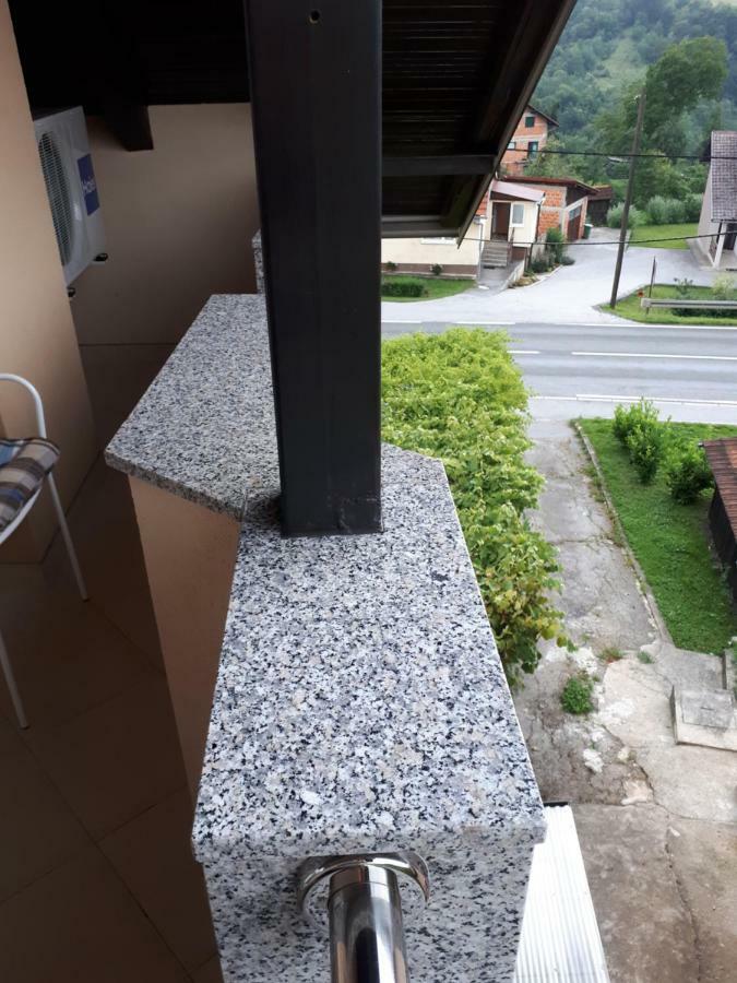 Iris Room & Apartment Slunj Extérieur photo